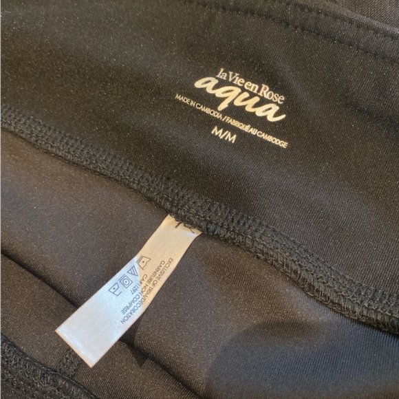 NEW (M) AQUA LA VIE EN ROSE 🇨🇦 NEW Workout Shorts Black Sz M Moisture Wicking - Picture 5 of 7